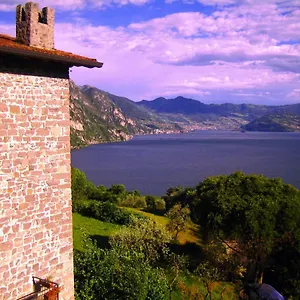 Appartamento Castello Di Zorzino Iseo, Riva di Solto